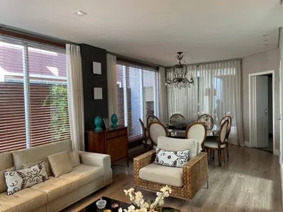 Casa de Condomínio com 3 Quartos à venda, 220m² no Urbanova VII, São José dos Campos