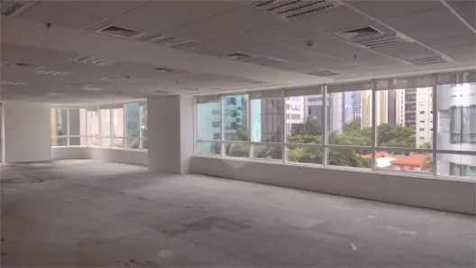Sala Comercial para alugar, 130m² no Cidade Monções, São Paulo