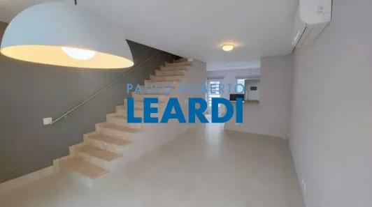 Sobrado com 2 Quartos à venda, 120m² no Cidade Monções, São Paulo