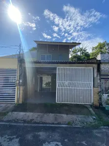 Casa com 3 Quartos à venda, 210m² no Coqueiro, Ananindeua