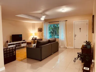 Casa com 4 Quartos à venda, 191m² no Itacorubi, Florianópolis