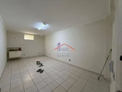 Sala Comercial para alugar, 24m² no Taquaral, Campinas