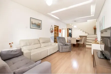 Sobrado com 5 Quartos à venda, 300m² no Vila do Encontro, São Paulo