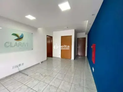 Ponto Comercial para alugar, 126m² no Saraiva, Uberlândia