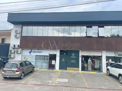 Sala Comercial para alugar, 42m² no Saguaçu, Joinville