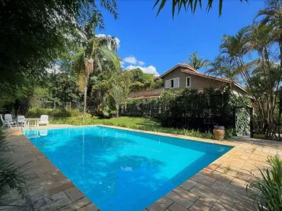Sobrado com 5 Quartos à venda, 806m² no Chácara Granja Velha, Carapicuíba