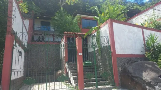Casa com 3 Quartos à venda, 145m² no Praia Do Saco, Mangaratiba