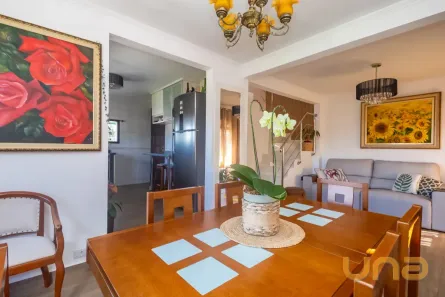 Sobrado com 3 Quartos à venda, 95m² no Santa Cândida, Curitiba