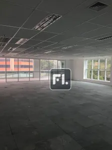 Sala Comercial para venda ou aluguel, 540m² no Chácara Santo Antônio (Zona Sul), São Paulo