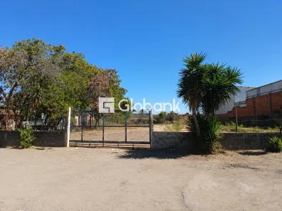 Lote/Terreno para alugar, 2950m² no Vera Cruz, Montes Claros
