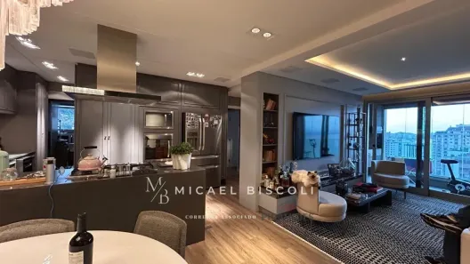 Apartamento com 3 Quartos à venda, 131m² no Agronômica, Florianópolis