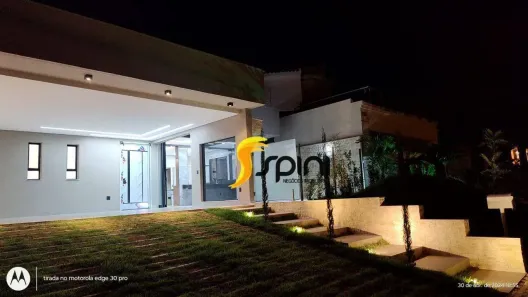 Casa de Condomínio com 3 Quartos para alugar, 200m² no Nova Uberlândia, Uberlândia