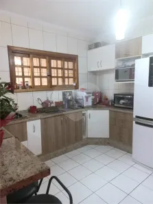 Sobrado com 3 Quartos à venda, 166m² no Vila Suissa, Mogi das Cruzes