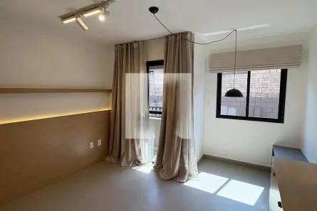 Kitnet com 1 Quarto à venda, 27m² no Indianópolis, São Paulo