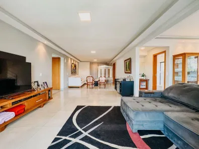Casa com 3 Quartos à venda, 680m² no Alto, Teresópolis