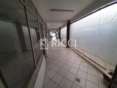 Ponto Comercial à venda, 196m² no Embaré, Santos