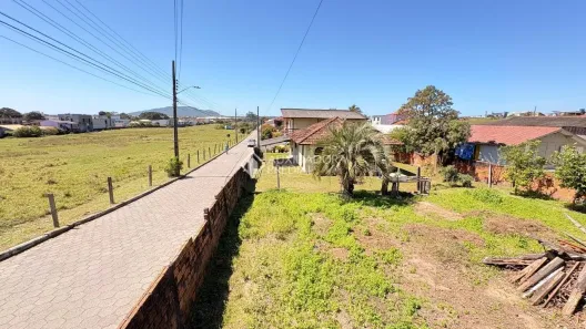 Lote/Terreno à venda, 640m² no Ingleses do Rio Vermelho, Florianópolis
