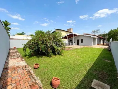 Casa de Condomínio com 3 Quartos para alugar, 224m² no Parque Mãe Preta, Rio Claro