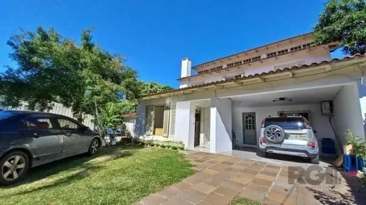 Casa com 4 Quartos à venda, 300m² no Espírito Santo, Porto Alegre