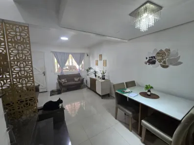 Casa de Condomínio com 2 Quartos à venda, 103m² no Rio Branco, Canoas