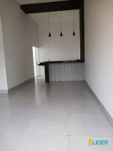 Casa com 3 Quartos à venda, 75m² no Laranjeiras, Uberlândia