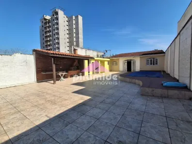 Casa com 3 Quartos para alugar, 90m² no Sumaré, Caraguatatuba