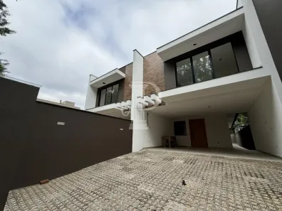 Casa com 3 Quartos à venda, 178m² no Bom Retiro, Joinville