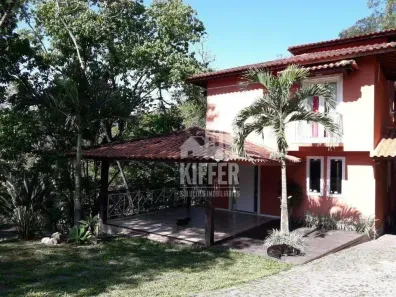 Casa de Condomínio com 5 Quartos à venda, 230m² no Maria Paula, São Gonçalo