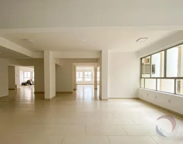 Sala Comercial à venda, 202m² no Centro, Florianópolis