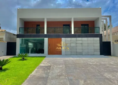 Casa de Condomínio com 7 Quartos à venda, 380m² no Jardim Acapulco, Guarujá