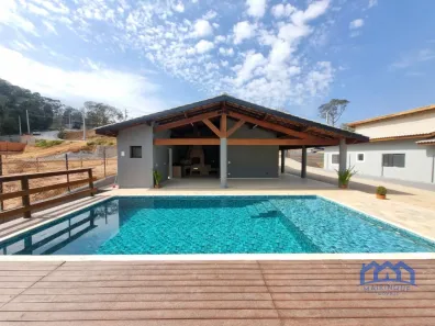 Fazenda/Sítio com 3 Quartos à venda, 1000m² no , Mairinque