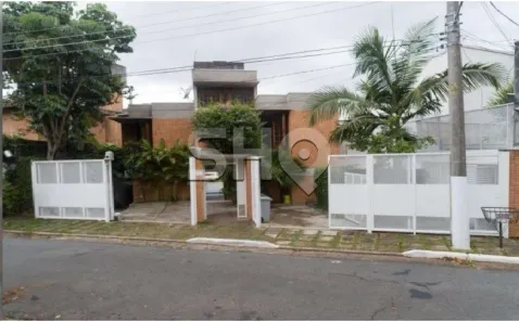 Sobrado com 4 Quartos à venda, 440m² no Sumaré, São Paulo