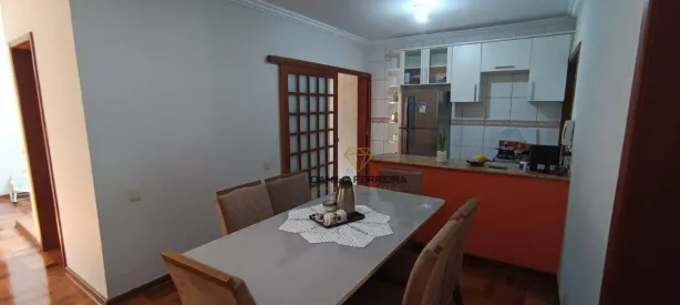Sobrado com 3 Quartos à venda, 192m² no Parque América, Itu