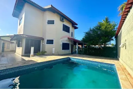 Sobrado com 5 Quartos à venda, 325m² no Parque Balneário Oasis, Peruíbe