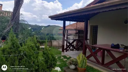 Fazenda/Sítio à venda, 236m² no Mombaça, São Roque