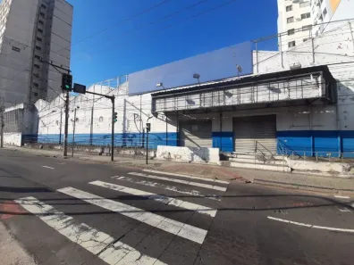 Galpão/Depósito/Armazém para alugar, 1750m² no Centro, Juiz de Fora