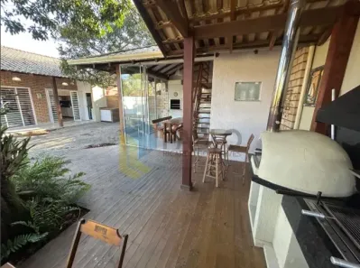 Casa com 3 Quartos à venda, 350m² no Mariscal, Bombinhas