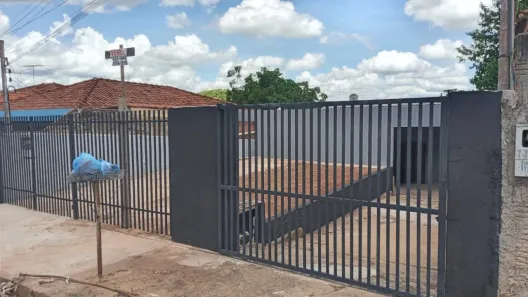 Casa com 3 Quartos à venda, 86m² no Jardim Brasília, Presidente Prudente