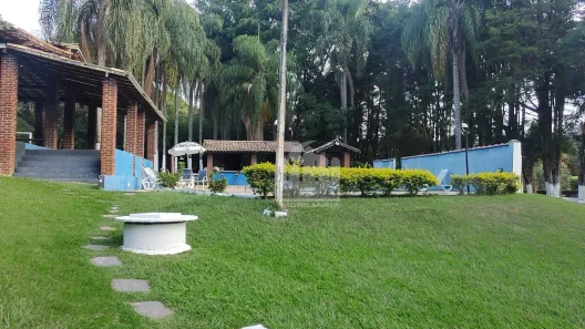 Fazenda/Sítio com 5 Quartos para alugar, 500m² no Barreiro, Mairiporã