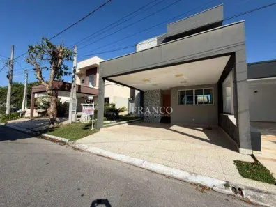 Casa de Condomínio com 3 Quartos à venda, 258m² no Castelo, Tremembé