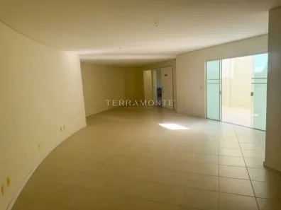 Sala Comercial para alugar, 120m² no Centro, Tubarão