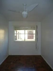 Apartamento com 3 Quartos para alugar, 69m² no Camaquã, Porto Alegre