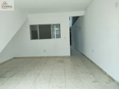 Casa com 1 Quarto para alugar, 80m² no Jardim São João (Zona Norte), São Paulo