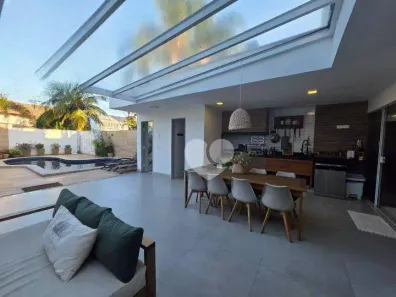 Casa de Condomínio com 4 Quartos à venda, 271m² no Recreio dos Bandeirantes, Rio de Janeiro