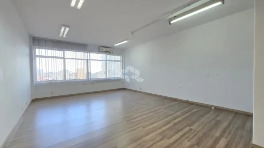 Sala Comercial à venda, 48m² no Exposição, Caxias do Sul