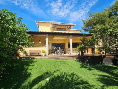 Casa com 3 Quartos à venda, 240m² no Bananeiras (Iguabinha), Araruama