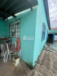 Casa com 2 Quartos à venda, 47m² no Cidade Nova, Uberaba