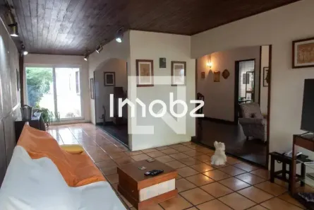 Casa com 3 Quartos à venda, 400m² no Cidade Monções, São Paulo