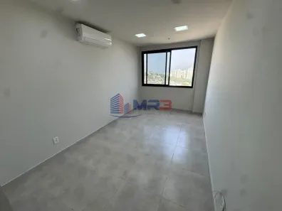 Sala Comercial para venda ou aluguel, 18m² no Tanque, Rio de Janeiro