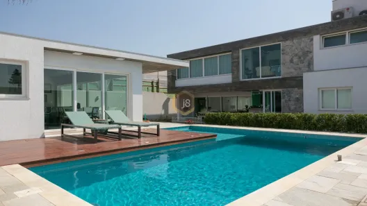 Casa de Condomínio com 3 Quartos à venda, 430m² no Cidade Industrial, Curitiba